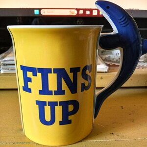 "FINS  UP MUG"